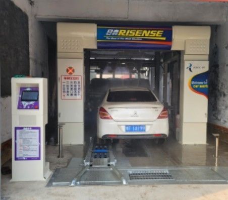 유럽에서 9번 브러쉬 자동 익스프레스 터널 자동차 세탁기의 왕